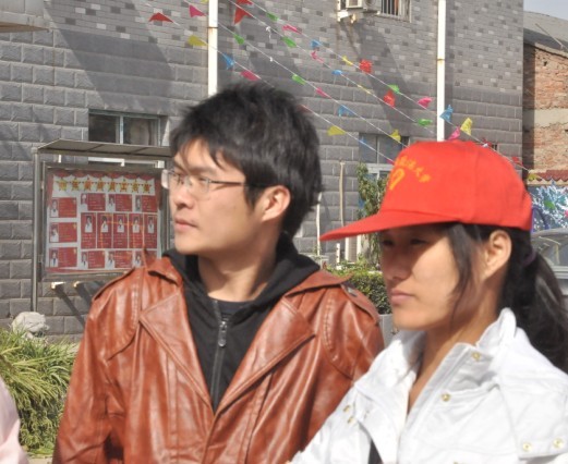 风中有一群人。。。