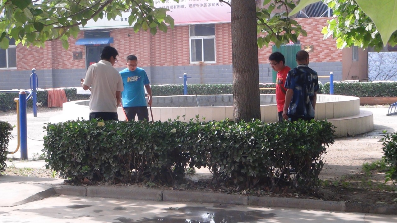 QQ截图20130519225351.jpg