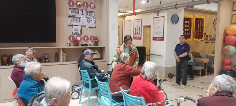微信图片_20251027153729_83_8.jpg   4.jpg