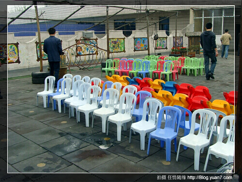 我们洗的板凳和玩具