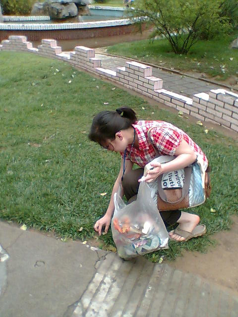 【2008/05/03】【碧沙岗清理白色污染活动总结】【煙の味道】